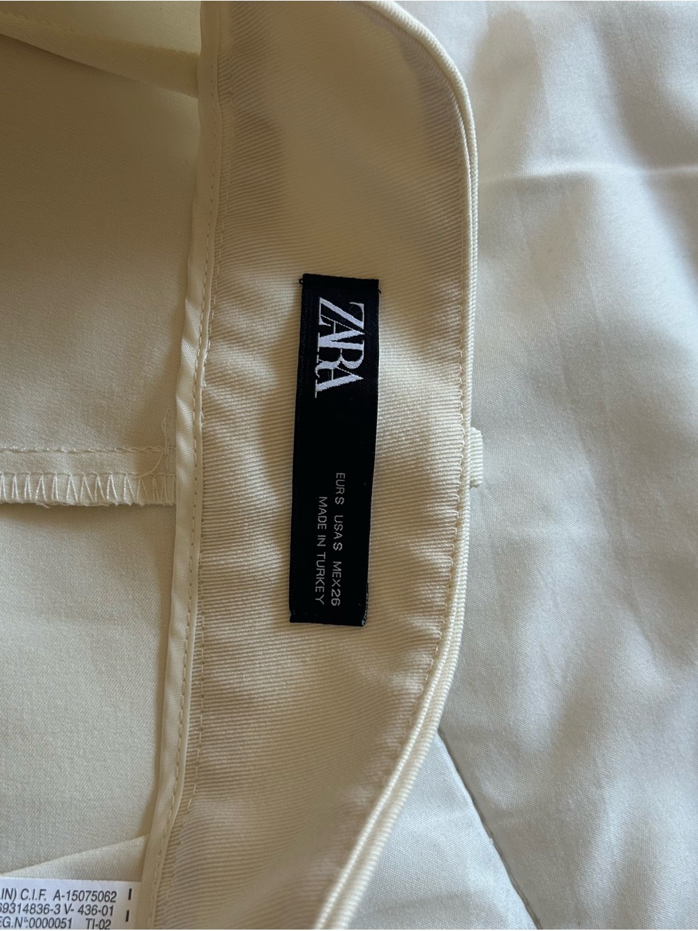 Zara Men's Cream Chinos